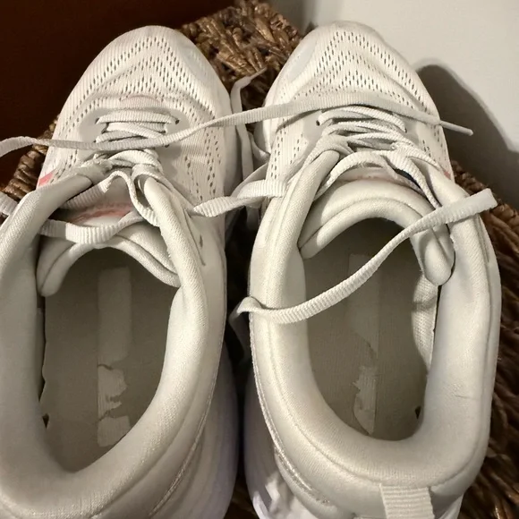 Hoka one bondi 8 White Sneakers Modern Design Breathable Comfort - Picture 4 of 8